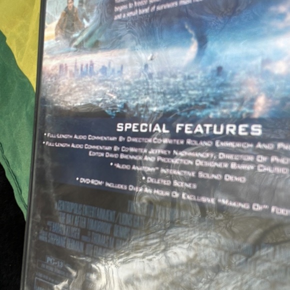 The Day After Tomorrow Widescreen Edition DVD Movie 20th Century Fox PG 13 - Picture 13 of 13